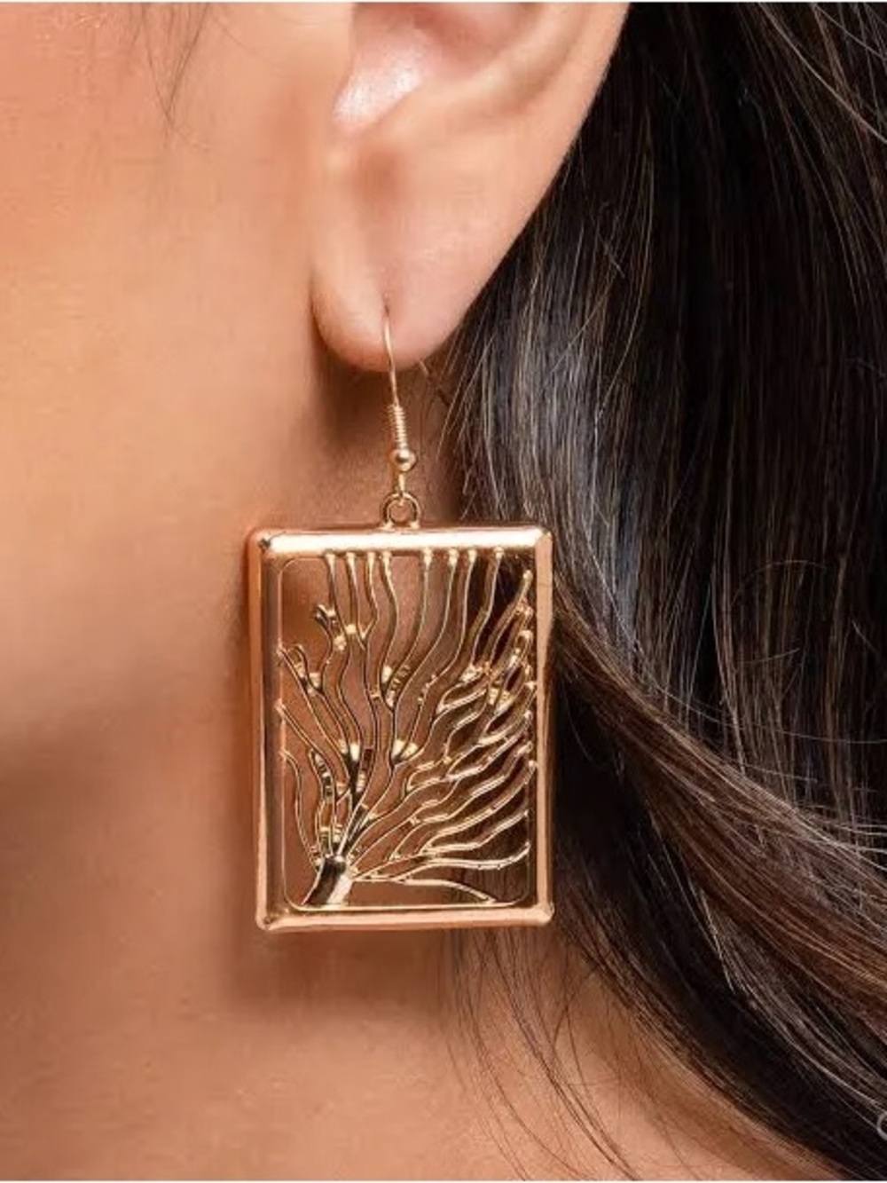 TEXTURED TRIAL - GOLD TREE RECTANGLE EARRINGS